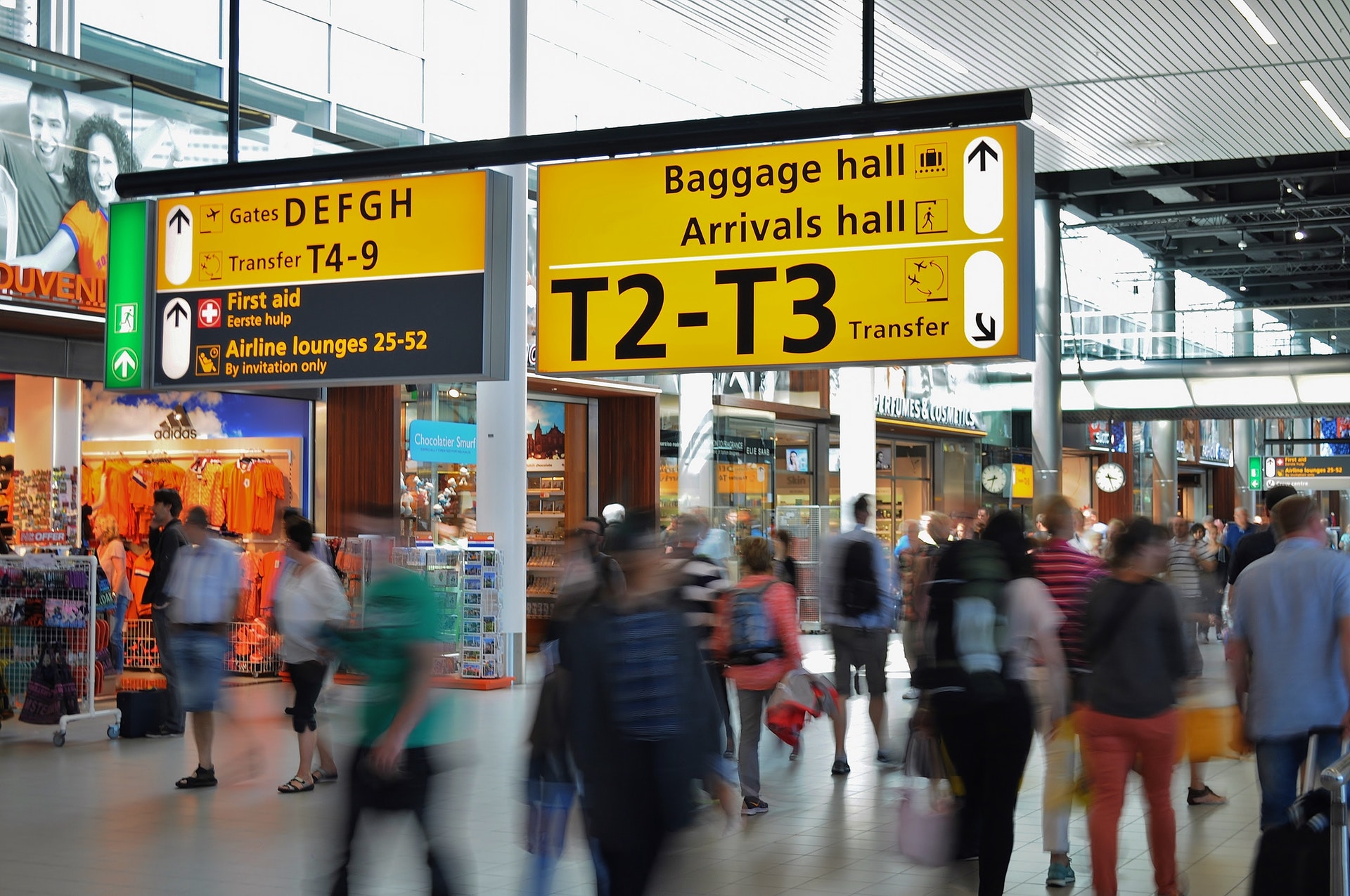 Correspondances en aéroport