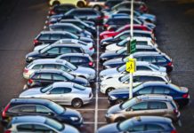 Parking à l'aéroport